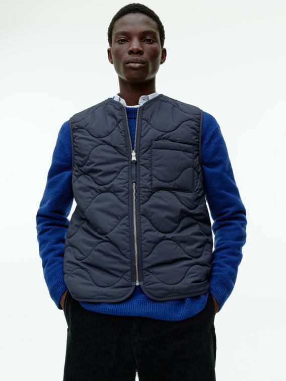 ARKET kleding 0DXJP1159 donkerblauw gewatteerd voeringvest Heren