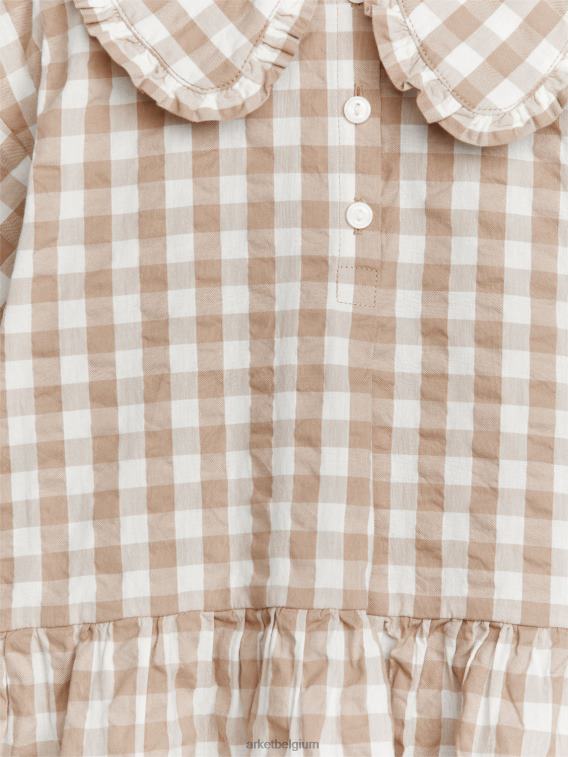 ARKET kleding 0DXJP1369 beige/geruit Seersucker jurk met rucheskraag kinderen