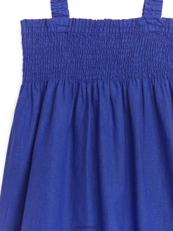 ARKET kleding 0DXJP1375 blauw gesmokte seersuckerjurk kinderen