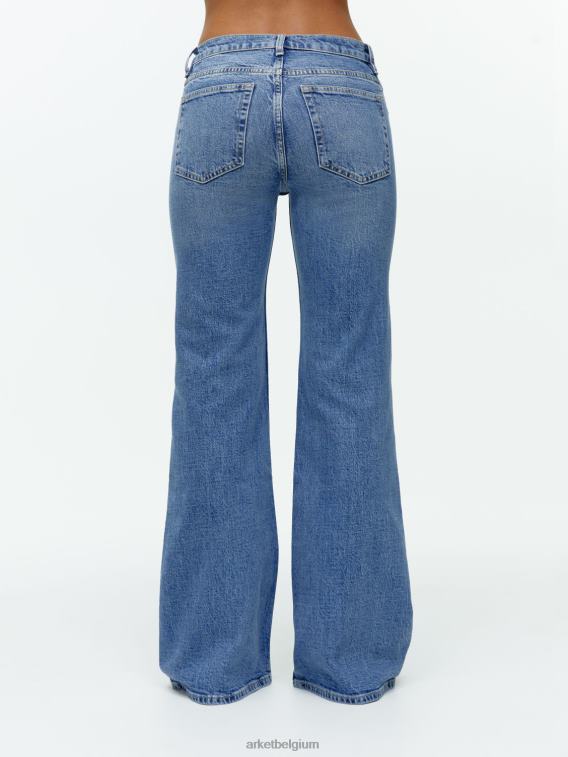 ARKET kleding 0DXJP144 helderblauw Wave slim uitlopende stretchjeans vrouwen